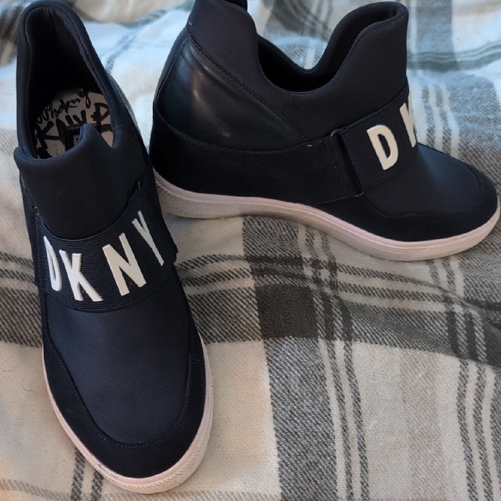 DKNY Navy Slip-On Sneaker Wedge